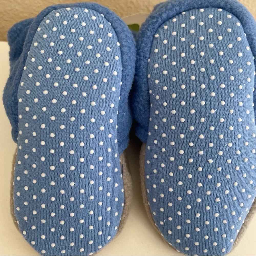 NWT Soft Soles Baby Boots Shoes 12-18 months Adjustable Closure Non-skid